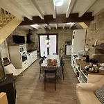 Aturuxo, Casa Dos Mestres * Trasmiras