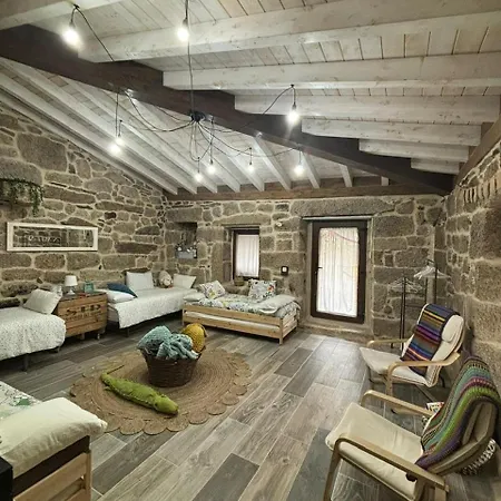 Holiday home Aturuxo, Casa Dos Mestres *