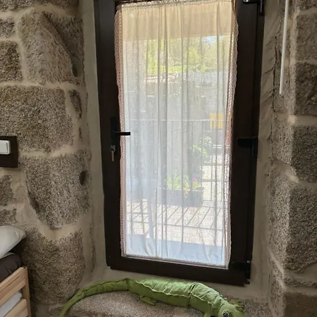 Aturuxo, Casa Dos Mestres * Trasmiras