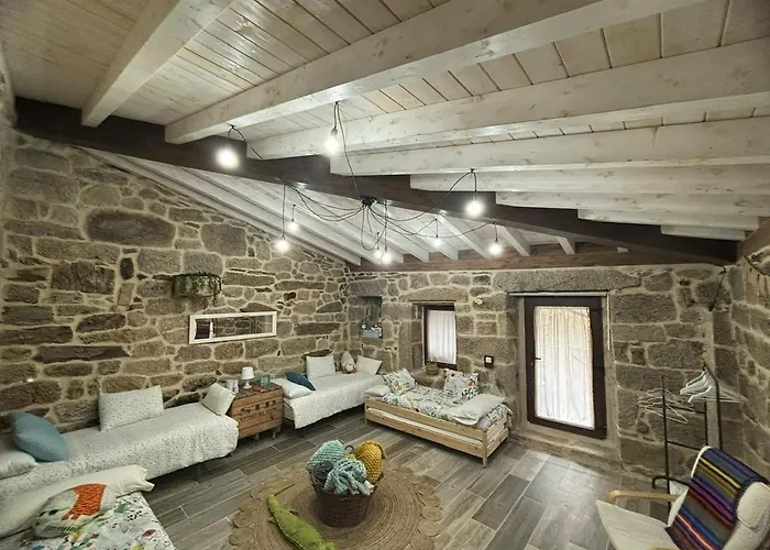 Aturuxo, Casa Dos Mestres Hébergement de vacances Trasmiras