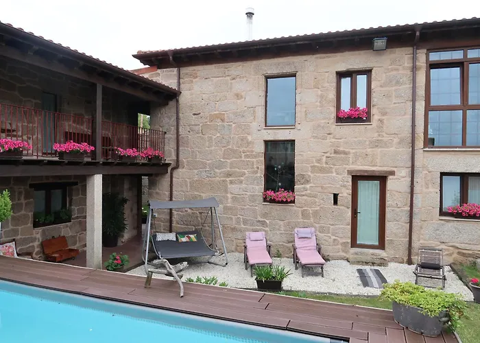 Aturuxo, Casa Dos Mestres * Trasmiras